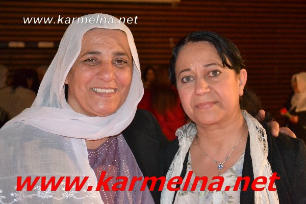 رئيس المجلس يحتفل بعيد الام